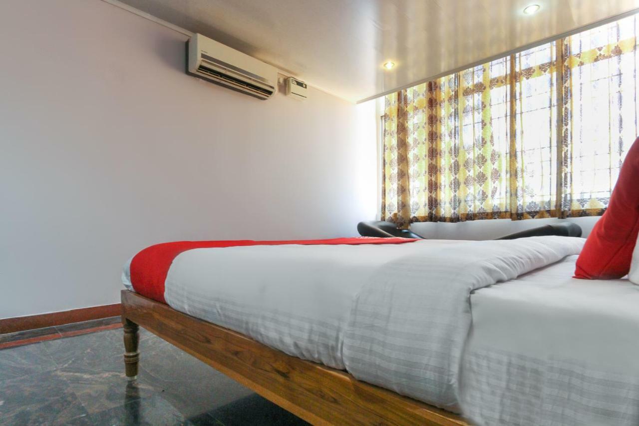 Oyo 45475 Annai Lodge Танджавур Экстерьер фото